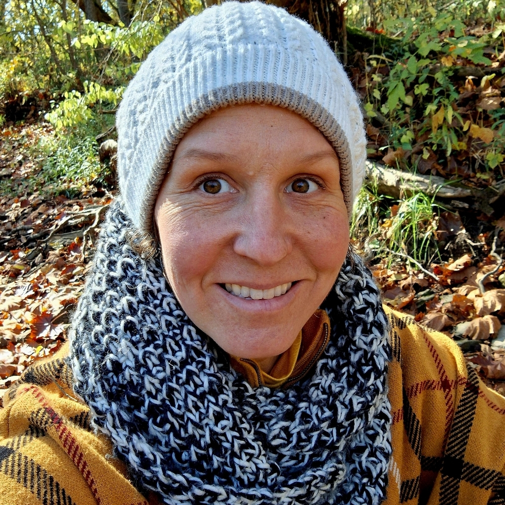 Meet your Posher, Becca